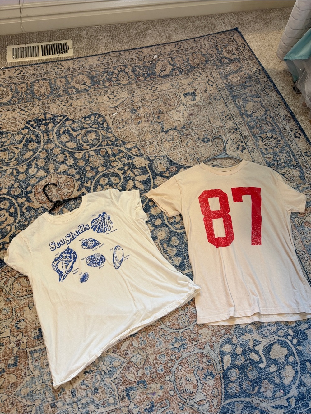 Zoe + Liv Cream Tee with Red '87' Graphic and SeaShells cream tee
